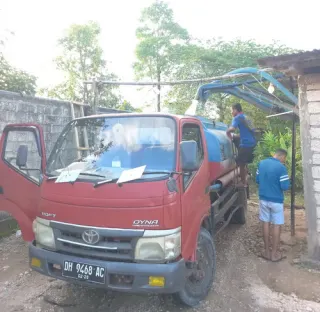Foto Air Tangki 5000 liter - Martinus Leo